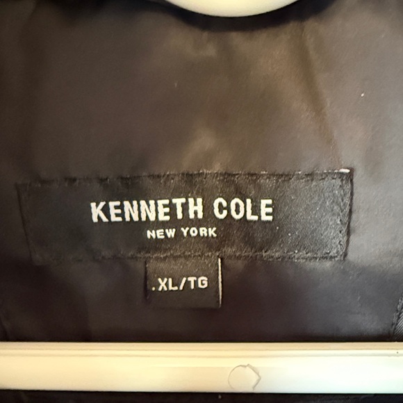 Kenneth Cole XL Women's Jacket with Faux Fur Hood***Front zipper broken only - Picture 2 of 11